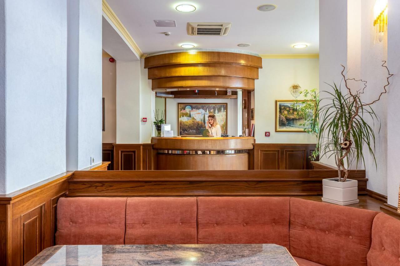 Hotel Galeb Opatija Luaran gambar