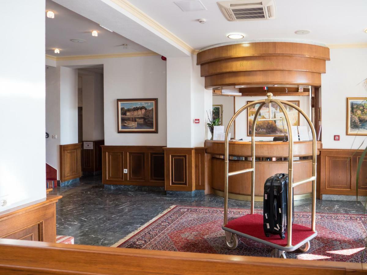 Hotel Galeb Opatija Luaran gambar
